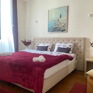 https://apartment-borgo-1.splithotels.org