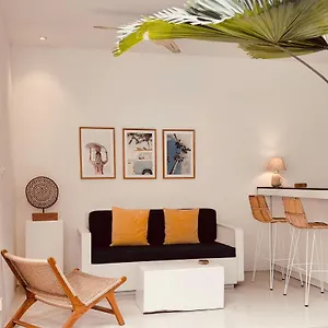 La Belle Villa
