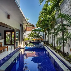 https://villa-vanilla-2.ubudhotelsnow.com