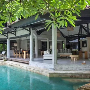 Fi Villa